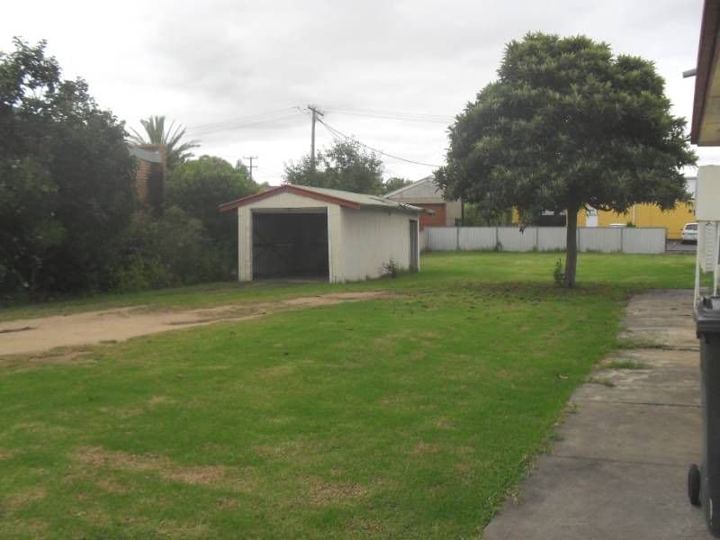 22 Oliver Street, INVERELL NSW 2360, Inverell - Thumbnail 3