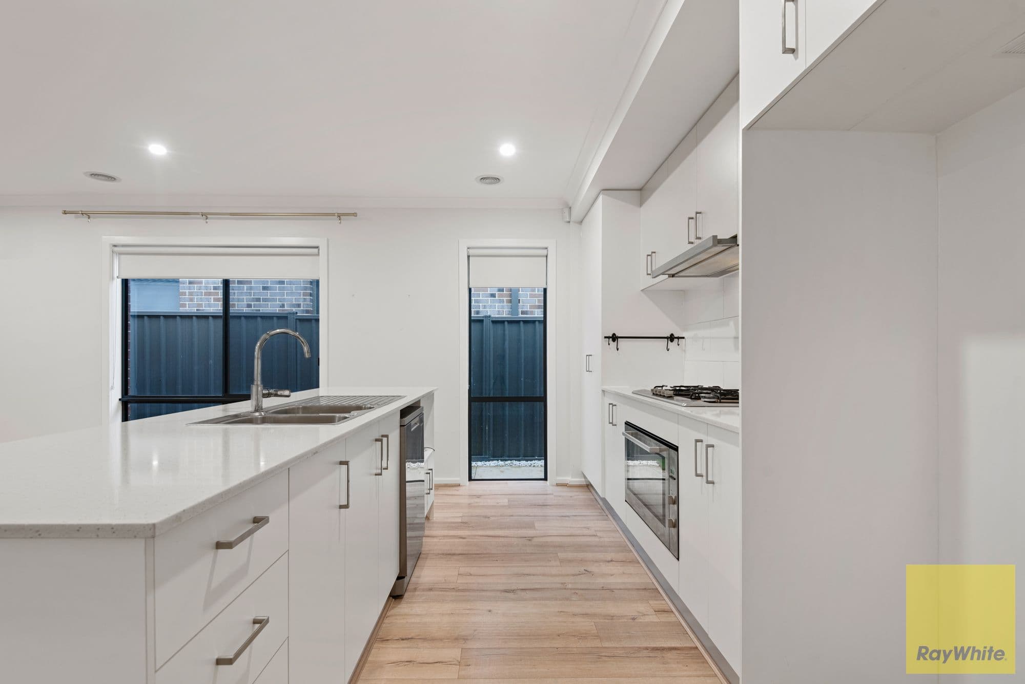 20 Artfield Drive, Werribee VIC 3030, Werribee - Thumbnail 7