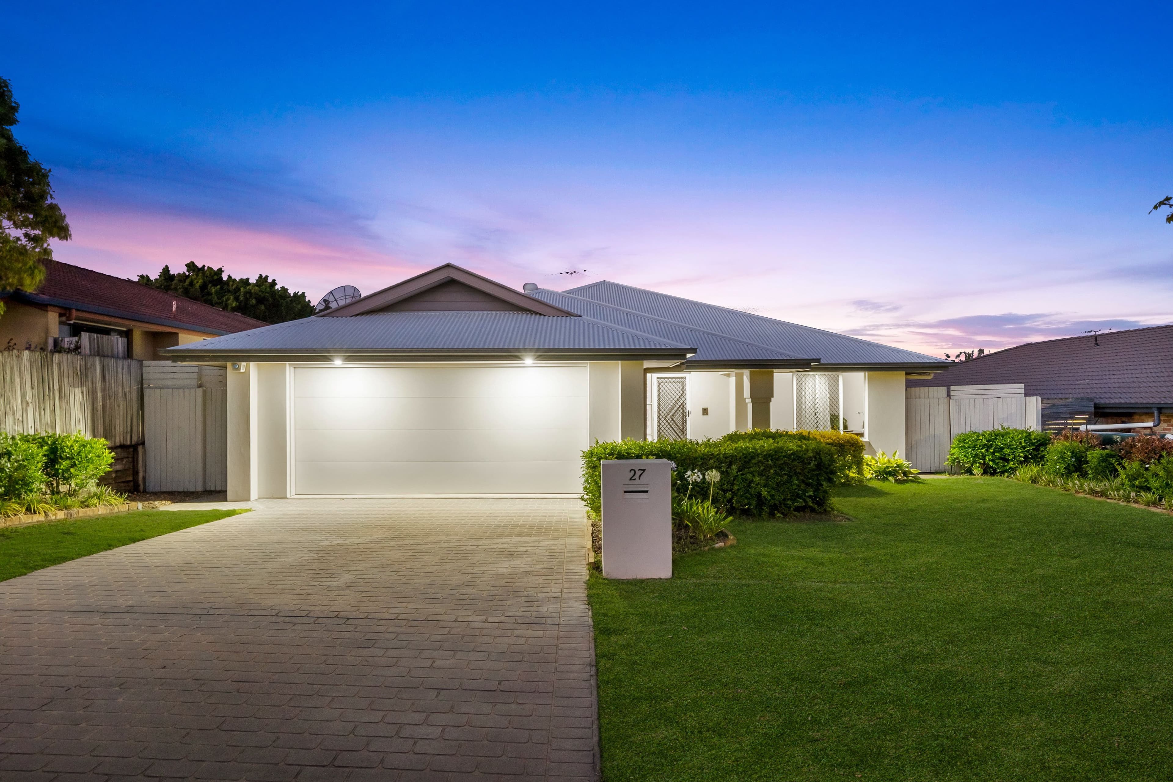 27 Woodglen Street, Kuraby QLD 4112, Kuraby - Image 1