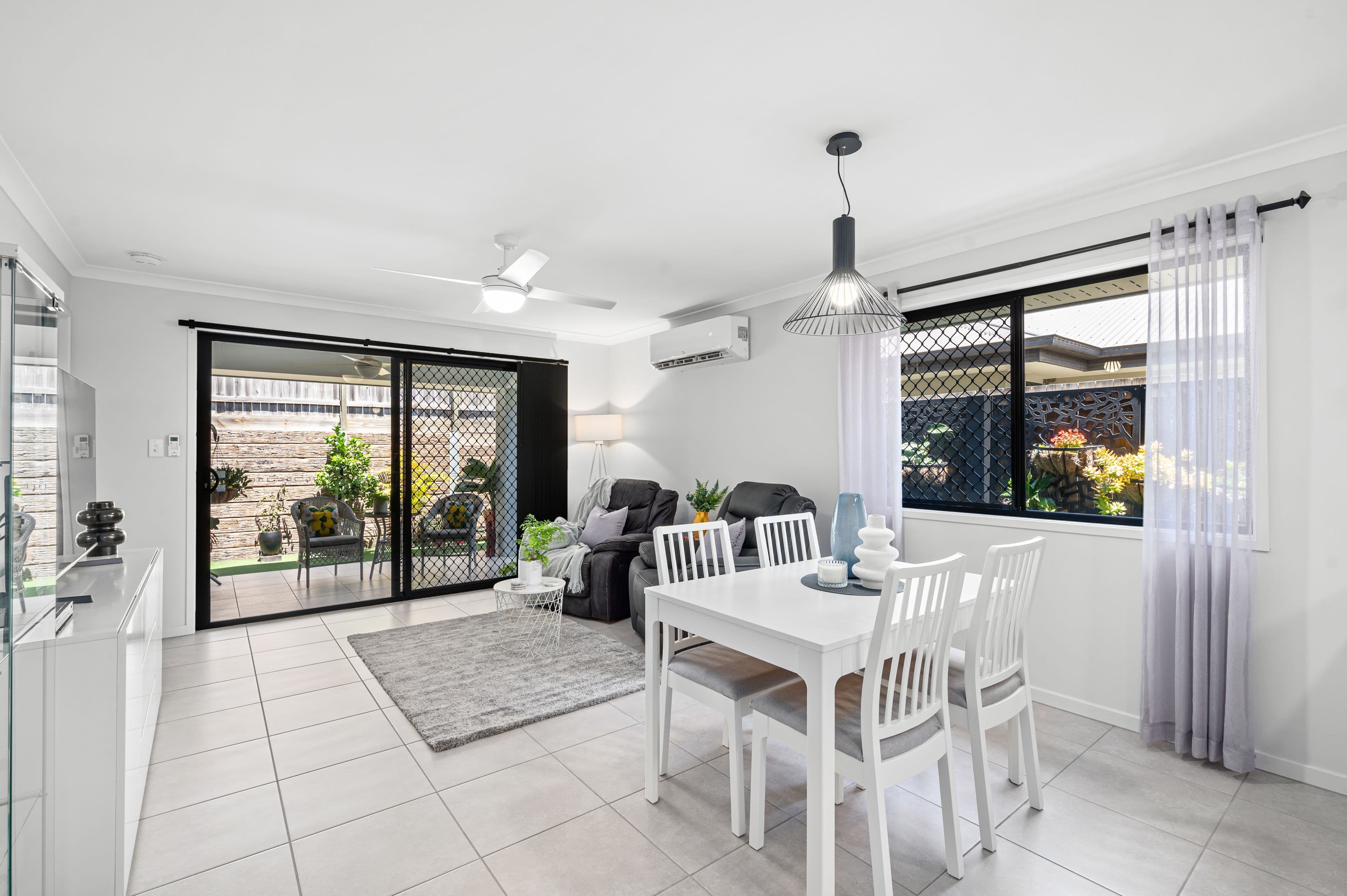 17 Stanicki Circuit, Bellbird Park QLD 4300, Bellbird Park - Thumbnail 2