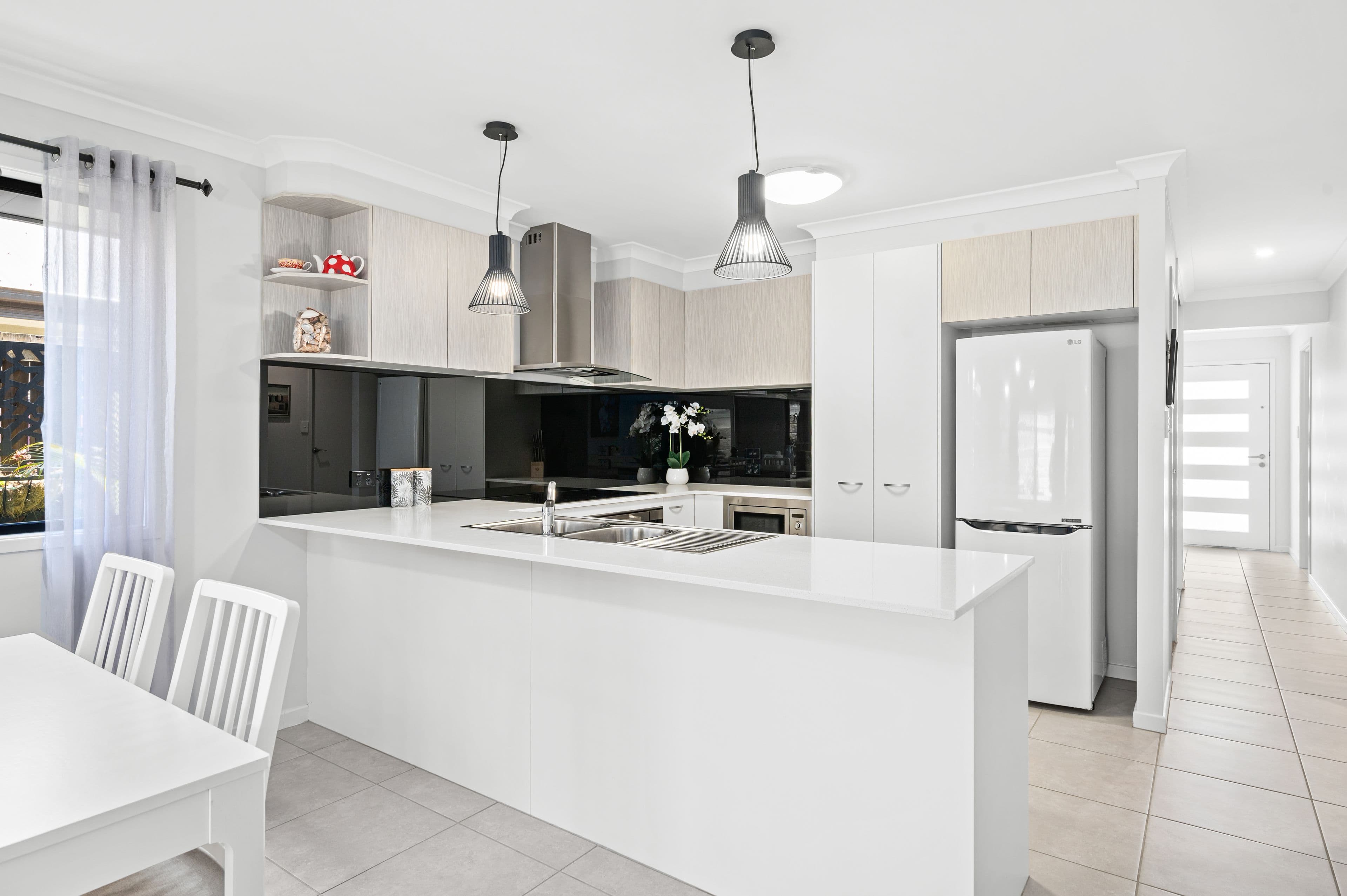 17 Stanicki Circuit, Bellbird Park QLD 4300, Bellbird Park - Thumbnail 3