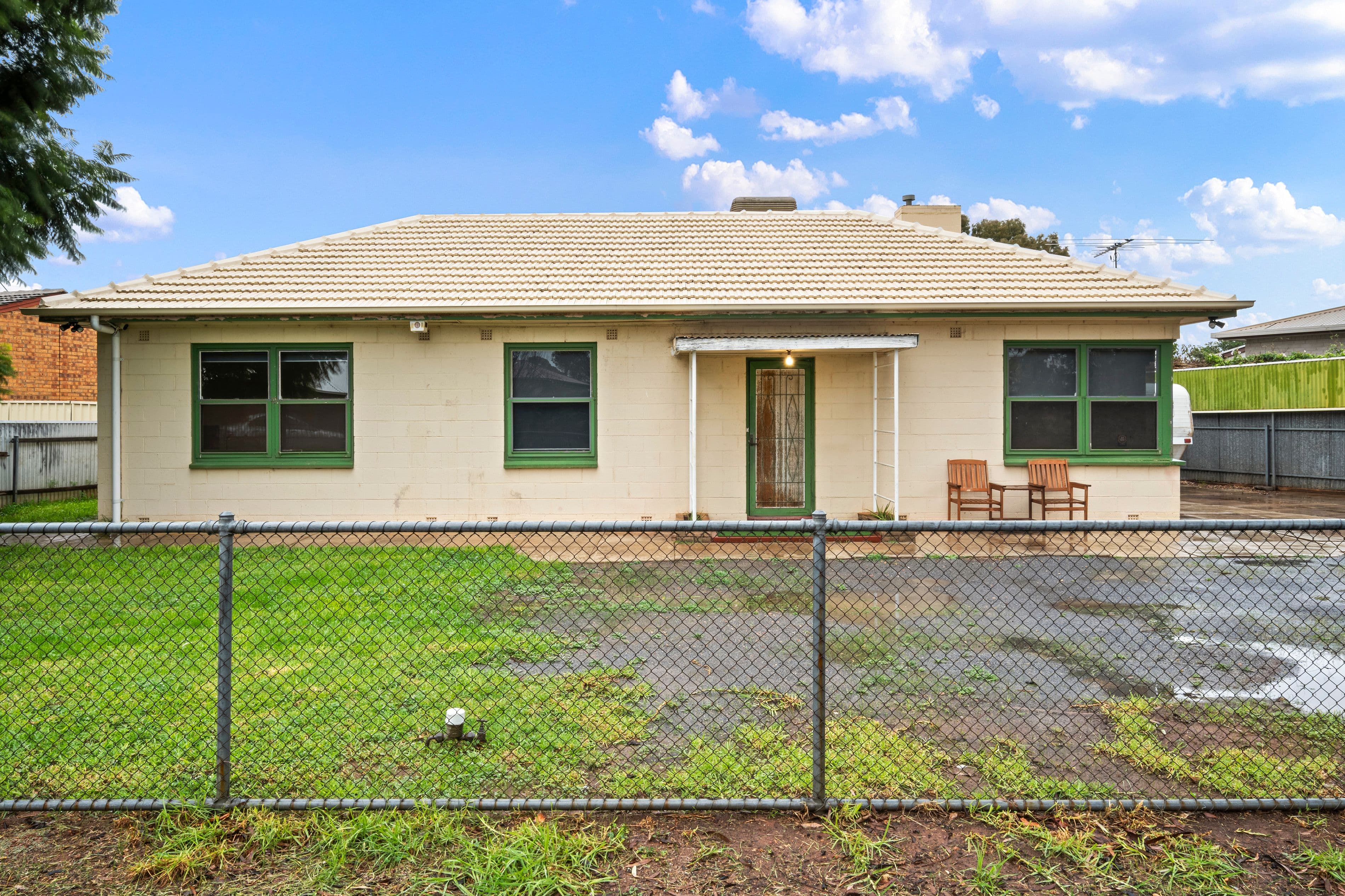 12 Thompson Street, Elizabeth South SA 5112, Elizabeth South - Thumbnail 2