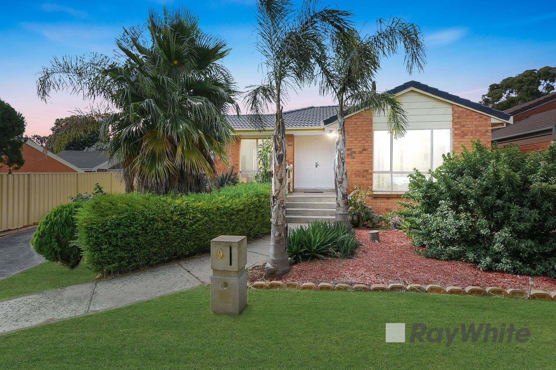 9 Bramwell Close, Endeavour Hills VIC 3802, Endeavour Hills - Image 1