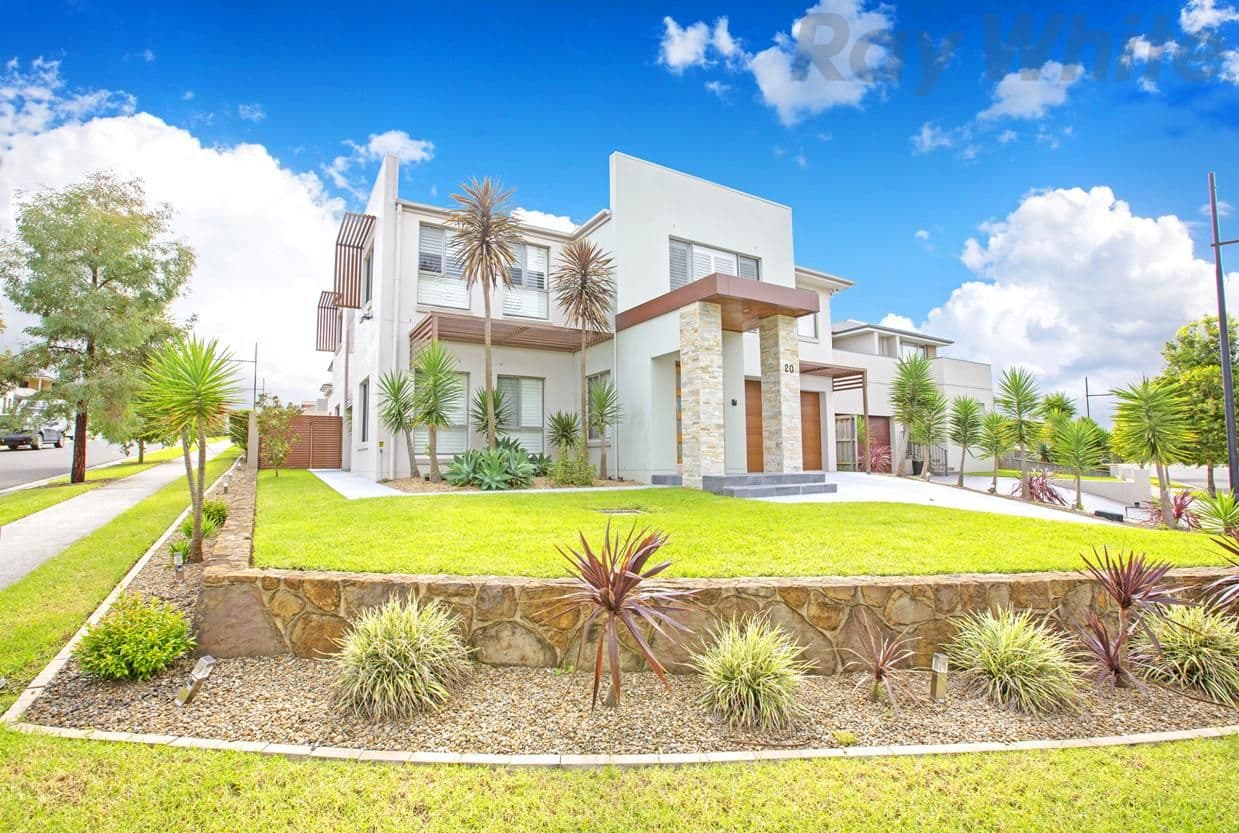 70 Moondarra Drive, West Hoxton - Thumbnail 2