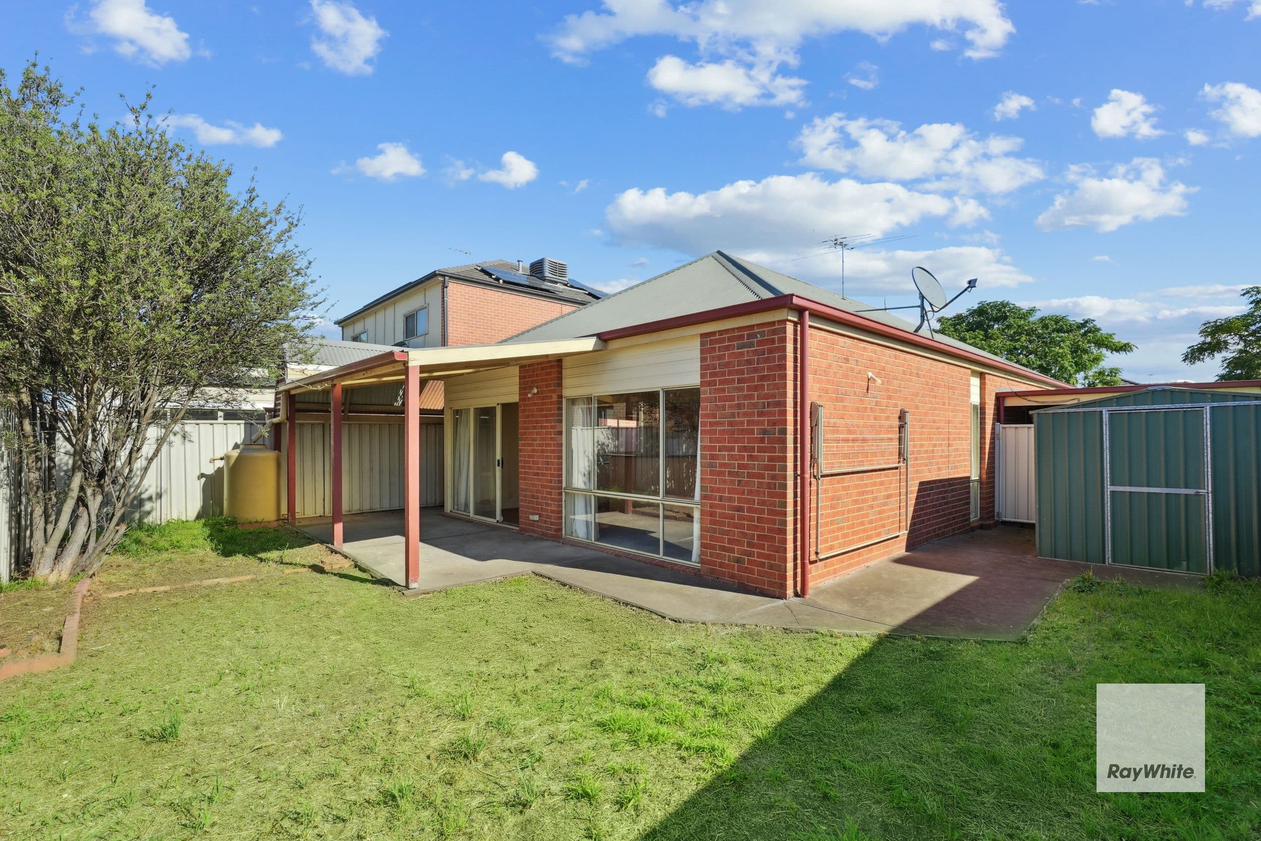 5 Betchworth Close, Caroline Springs VIC 3023, Caroline Springs - Thumbnail 6