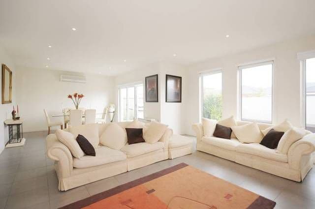 10 Hewat Drive, HIGHTON VIC 3216, Highton - Thumbnail 4
