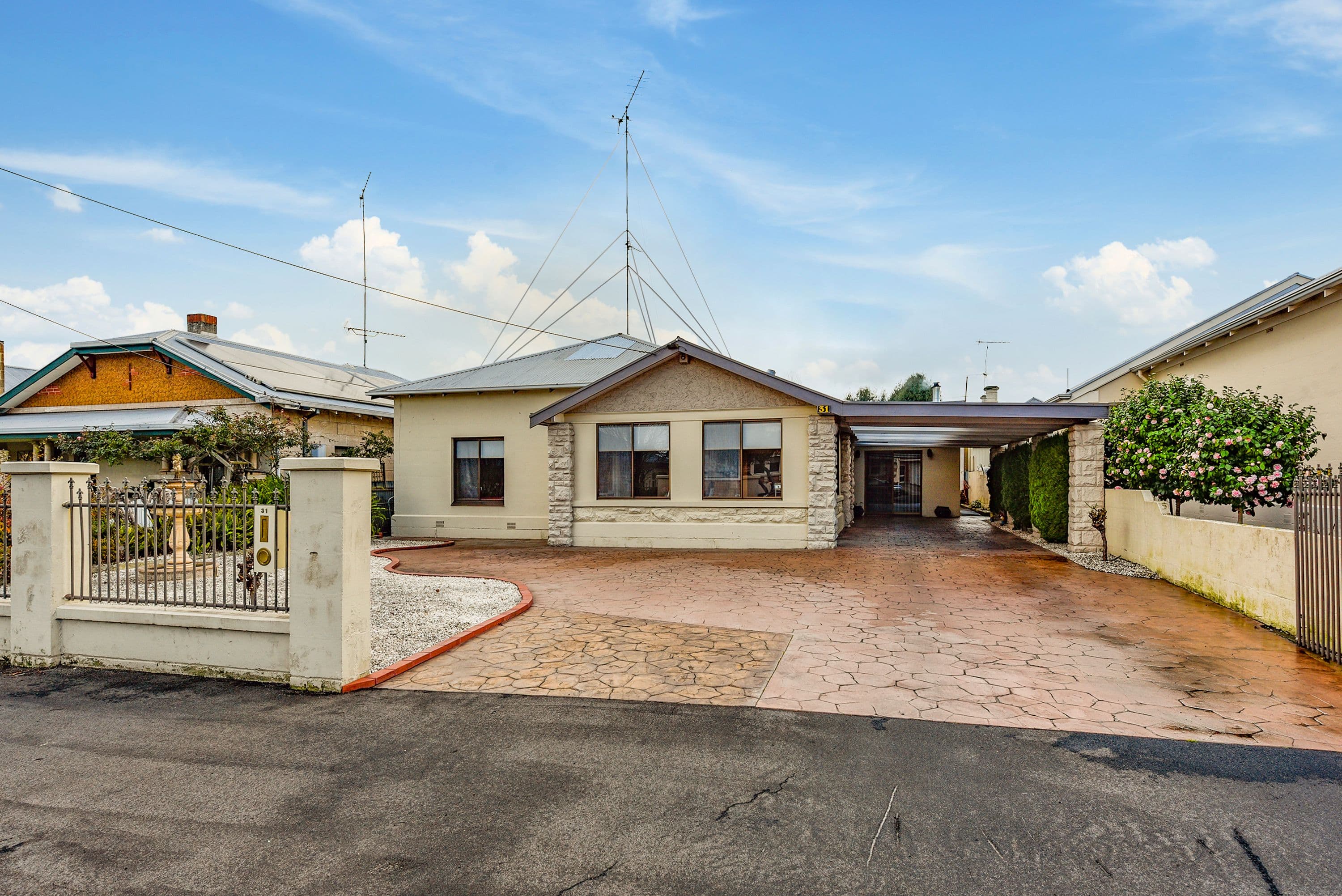 31 Wehl Street North, Mount Gambier SA 5290, Mount Gambier - Thumbnail 2