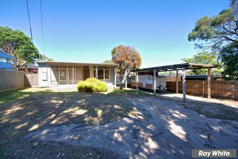 10 Olive Street, MORNINGTON VIC 3931, Mornington - Thumbnail 2