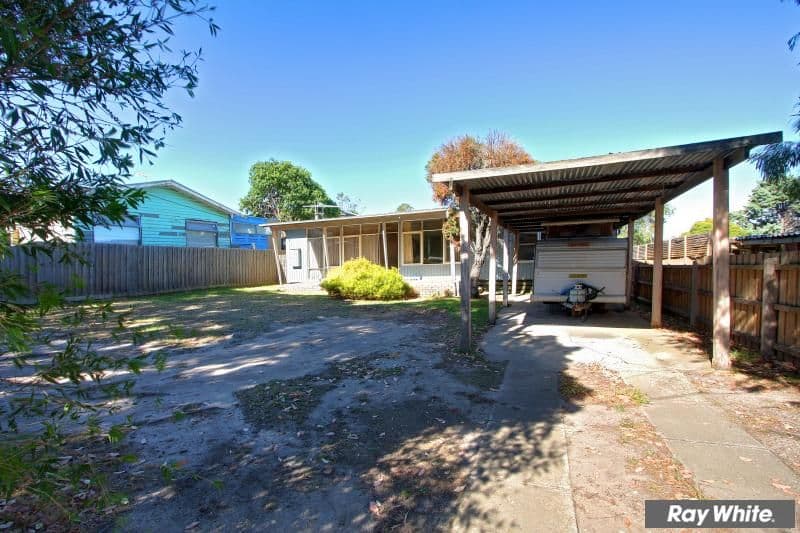 10 Olive Street, MORNINGTON VIC 3931, Mornington - Thumbnail 3