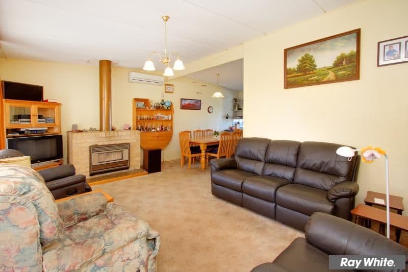 10 Olive Street, MORNINGTON VIC 3931, Mornington - Thumbnail 6
