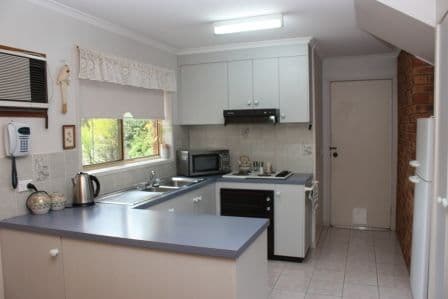 24 Ramsay Street, COROWA NSW 2646, Corowa - Thumbnail 2
