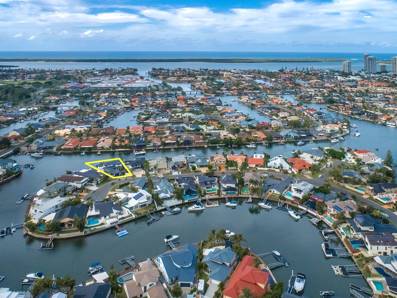 155 Pebble Beach Drive, Runaway Bay QLD 4216, Runaway Bay - Thumbnail 4