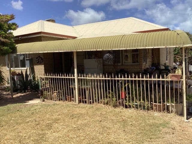 10 Stroud Street, Beachlands WA 6530, Beachlands - Image 1