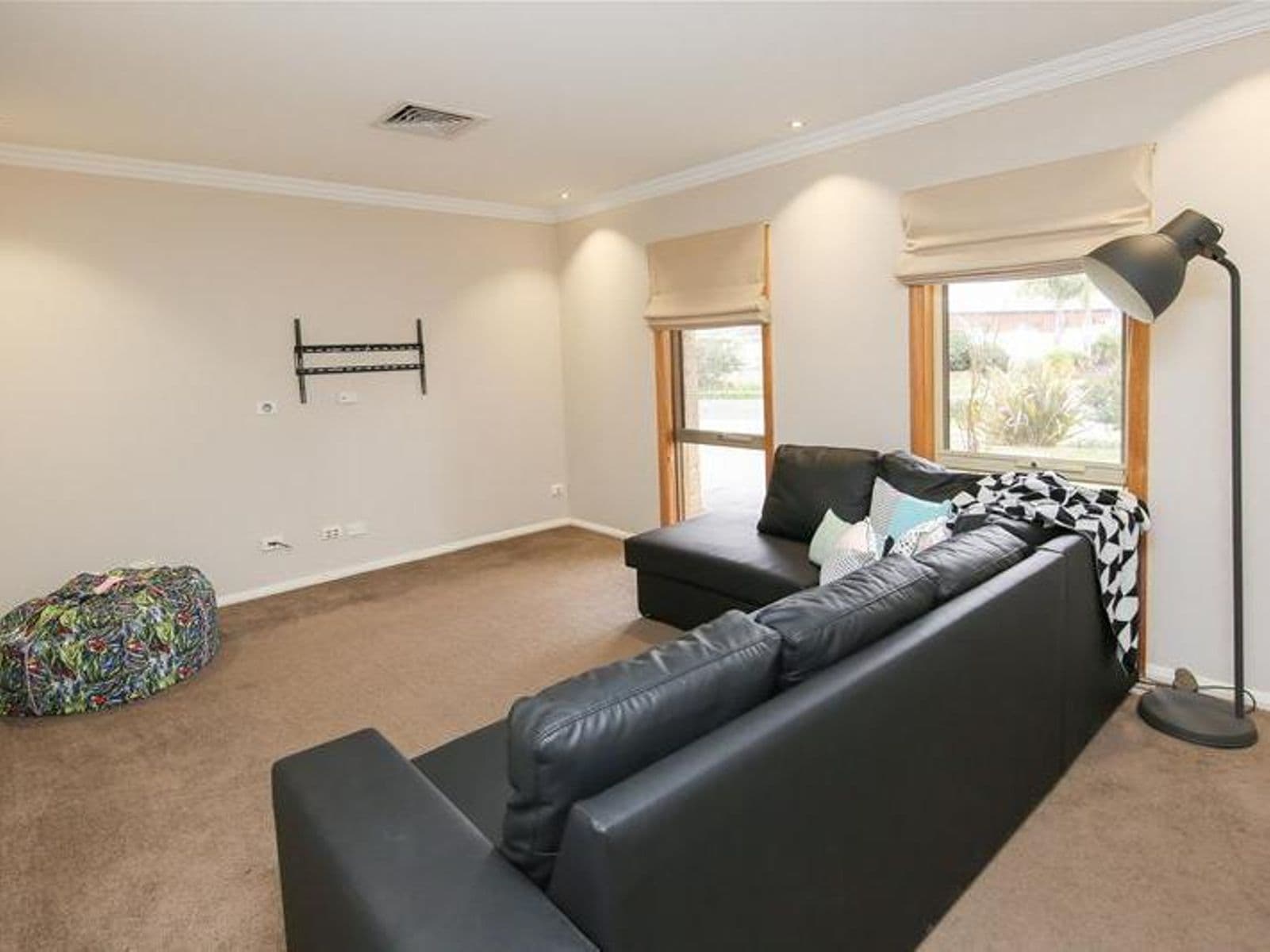 9 Suffolk Drive, Mildura - Thumbnail 2