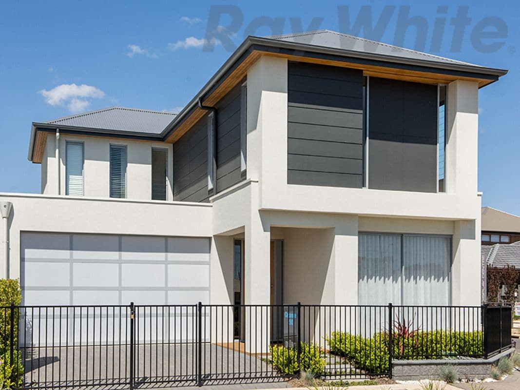 8 Eden Street, ST CLAIR SA 5011, St Clair - Image 1