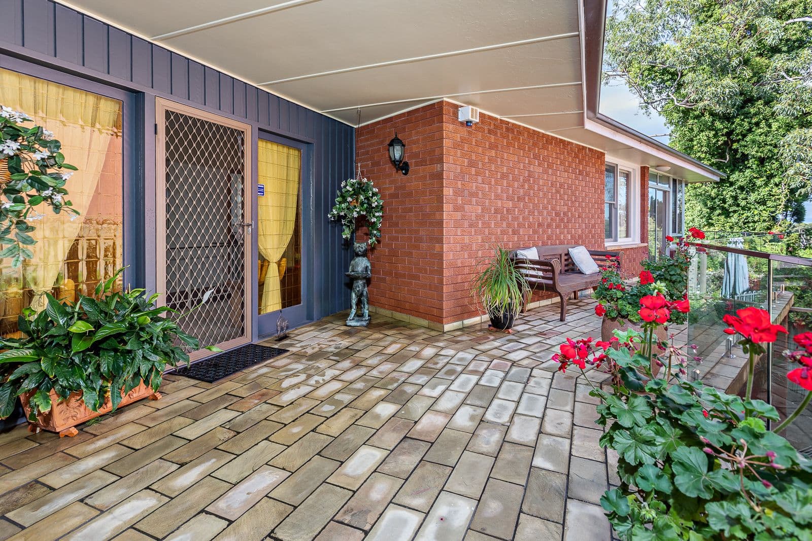 10 Tudor Street, Belmont - Thumbnail 4