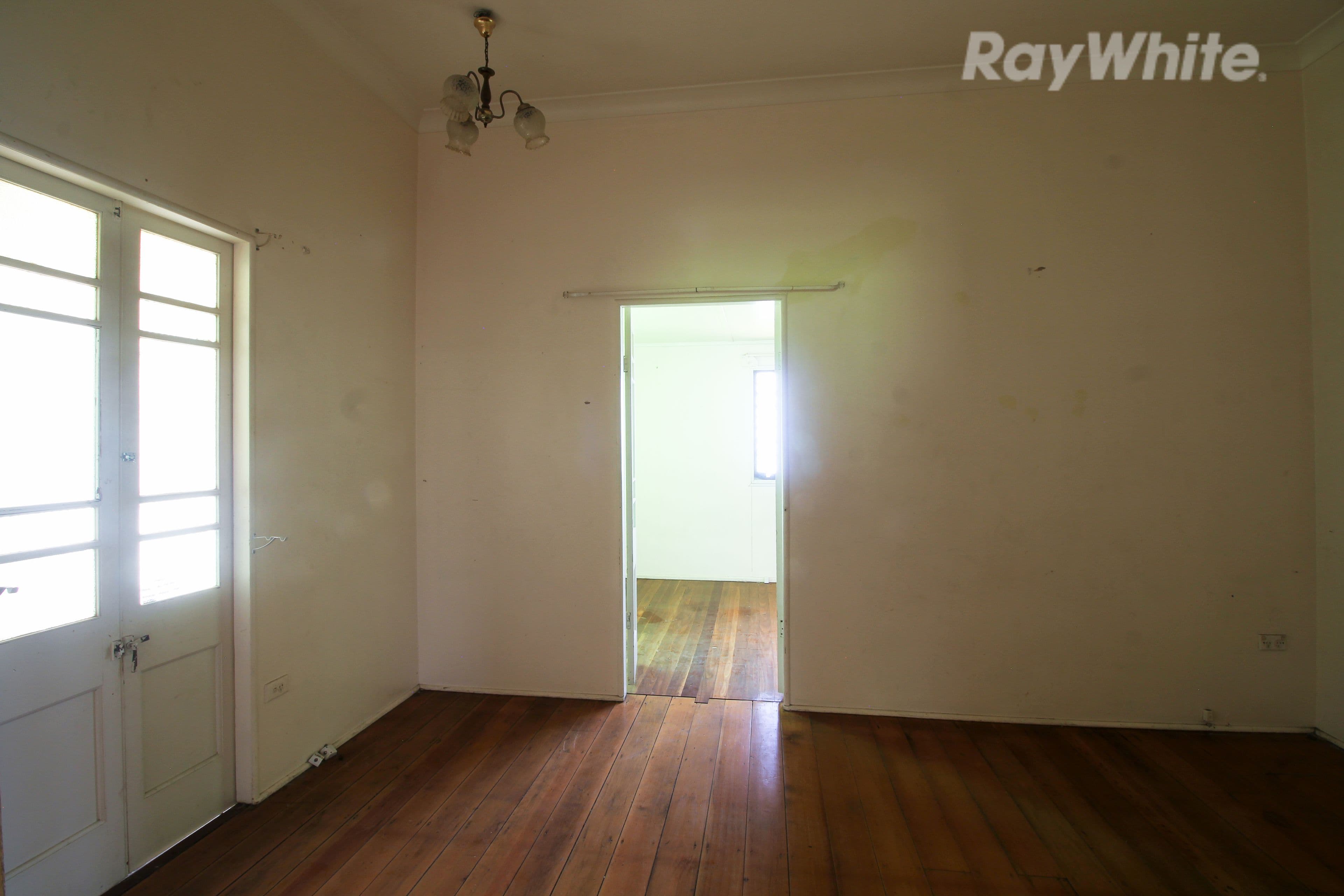 95 Downs Street, North Ipswich QLD 4305, North Ipswich - Thumbnail 5