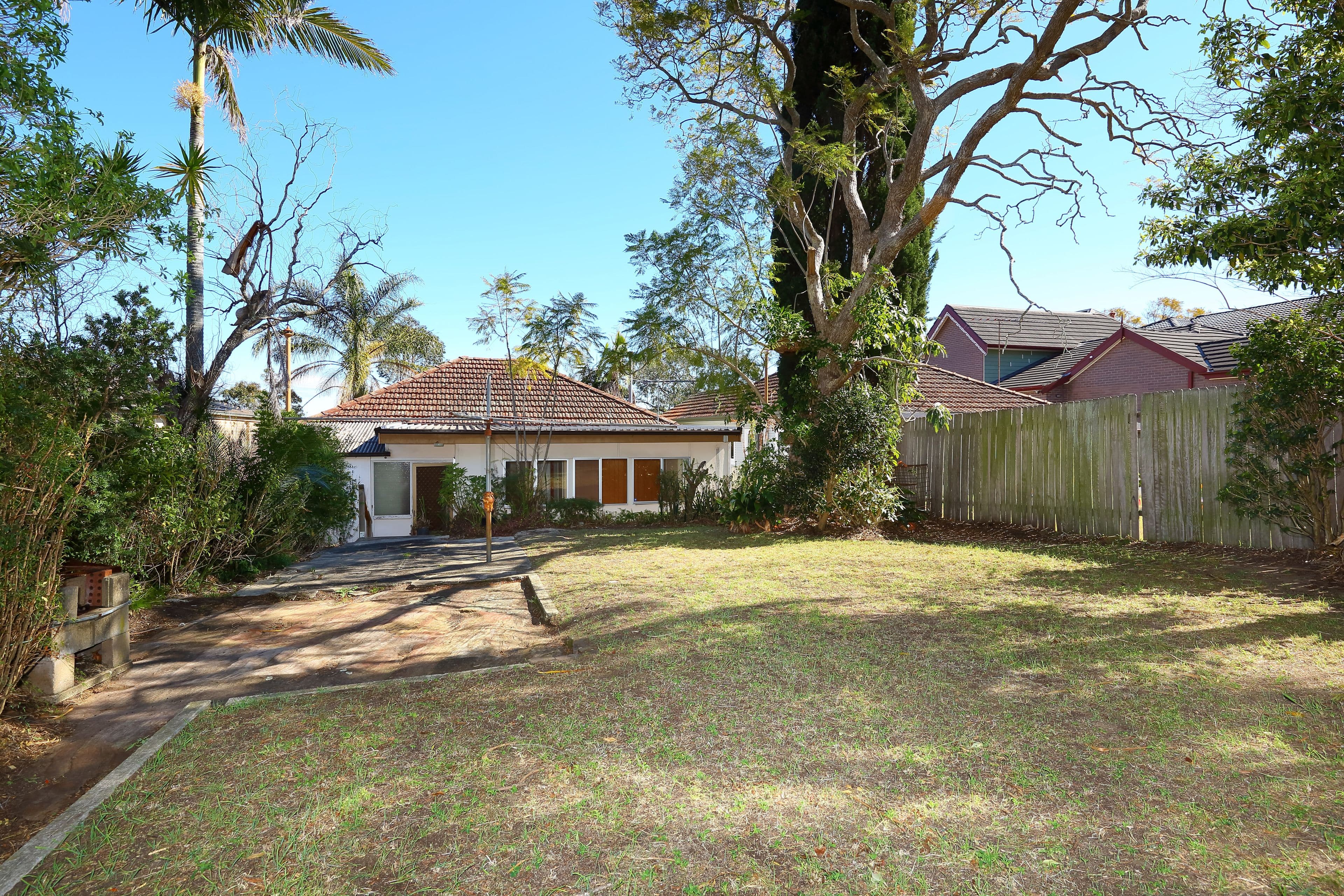 55 Glen Road, Oatley - Image 1