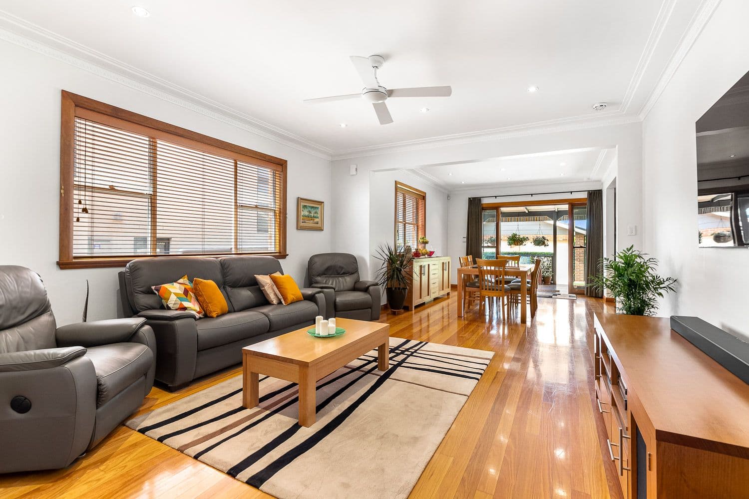 10 Shackel Avenue, Kingsgrove NSW 2208, Kingsgrove - Thumbnail 2