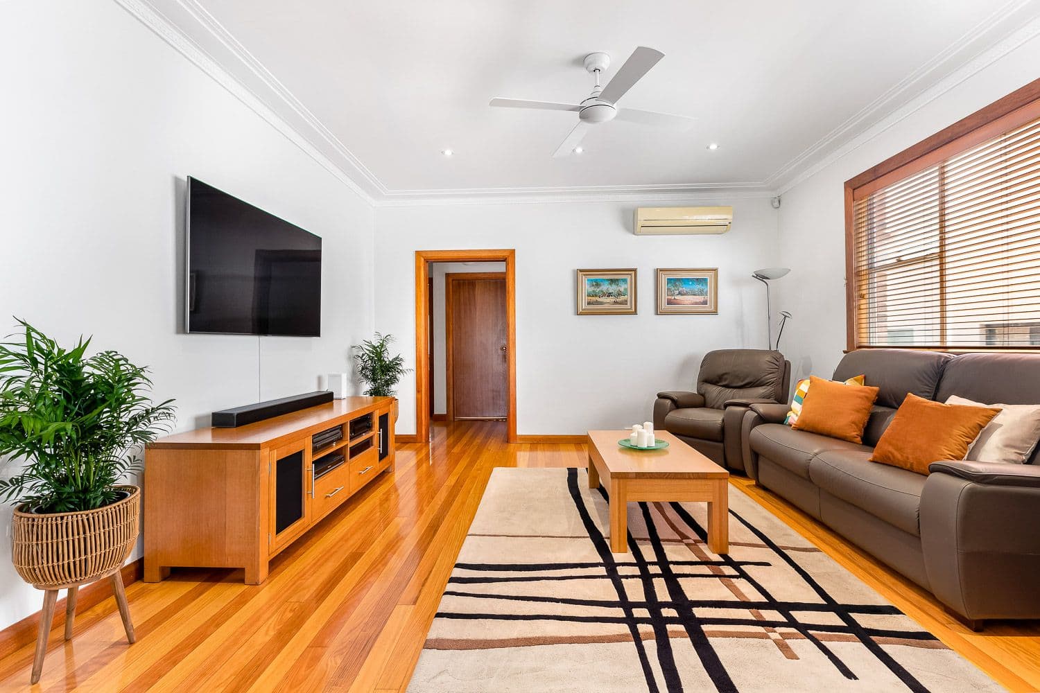 10 Shackel Avenue, Kingsgrove NSW 2208, Kingsgrove - Thumbnail 3