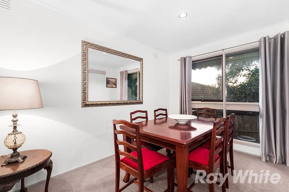 4 Wendouree Court, Vermont South VIC 3133, Vermont South - Thumbnail 4