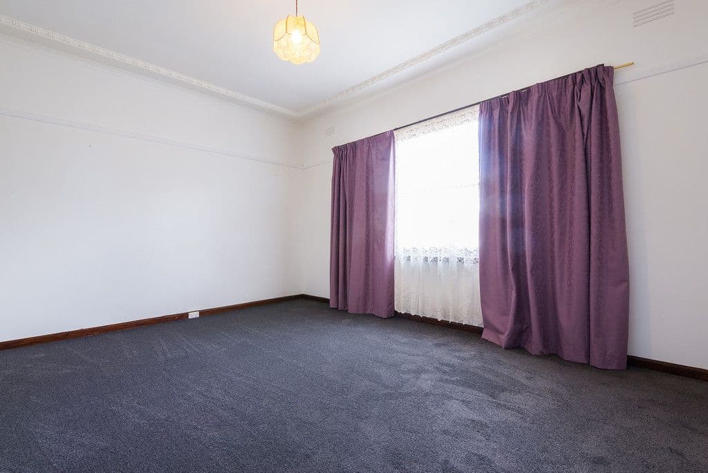 42 Ray Street, Castlemaine VIC 3450, Castlemaine - Thumbnail 4