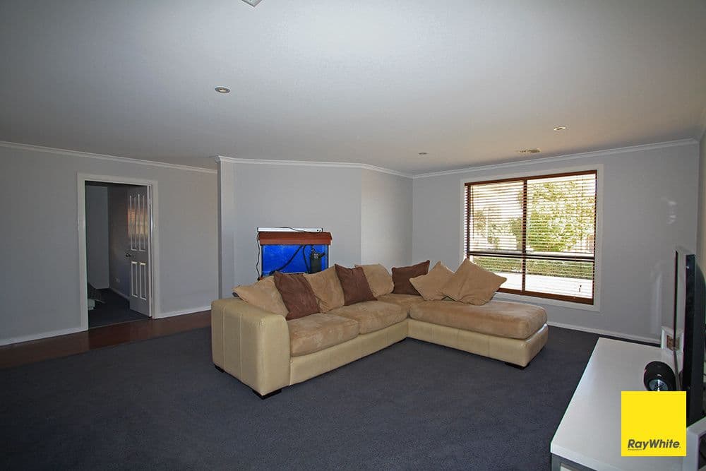13 Mccusker Drive, Bungendore - Thumbnail 5