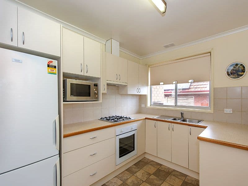 1215 Riversdale Road, BOX HILL SOUTH VIC 3128, Box Hill South - Thumbnail 3