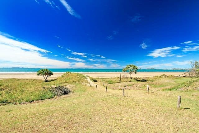 9 Todd Avenue, Yeppoon QLD 4703, Yeppoon - Thumbnail 5