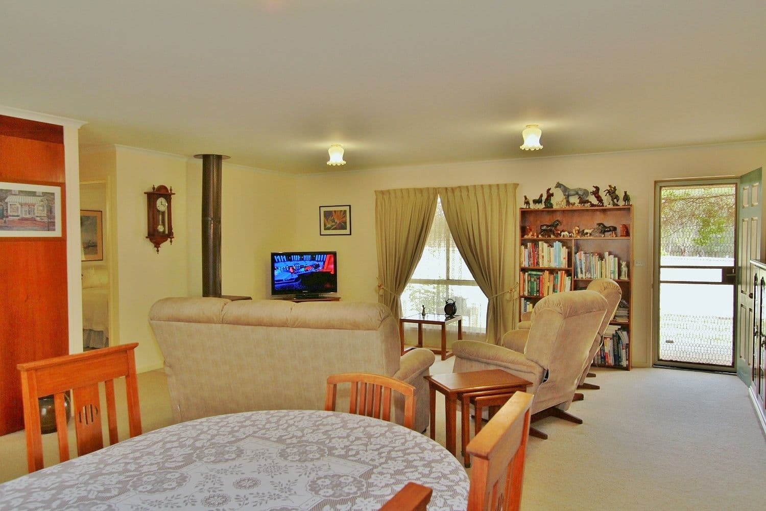 86 Caldwell Street, Heathcote VIC 3523, Heathcote - Thumbnail 4