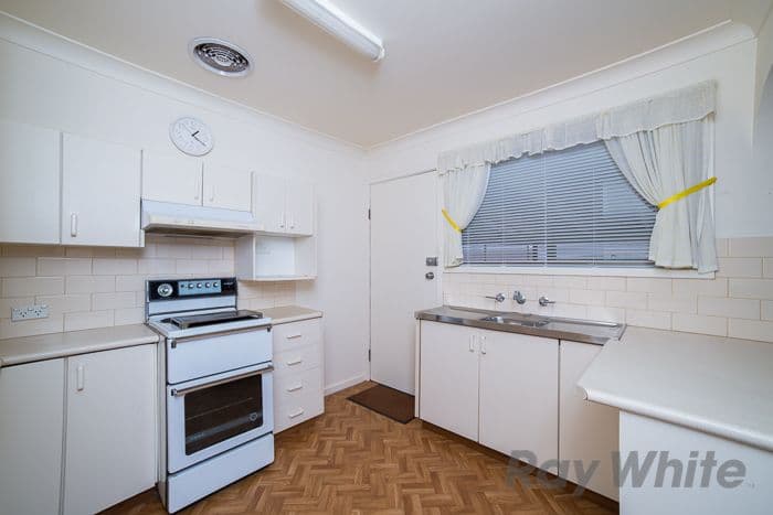 17 Railway Crescent, BELMONT NORTH NSW 2280, Belmont North - Thumbnail 5