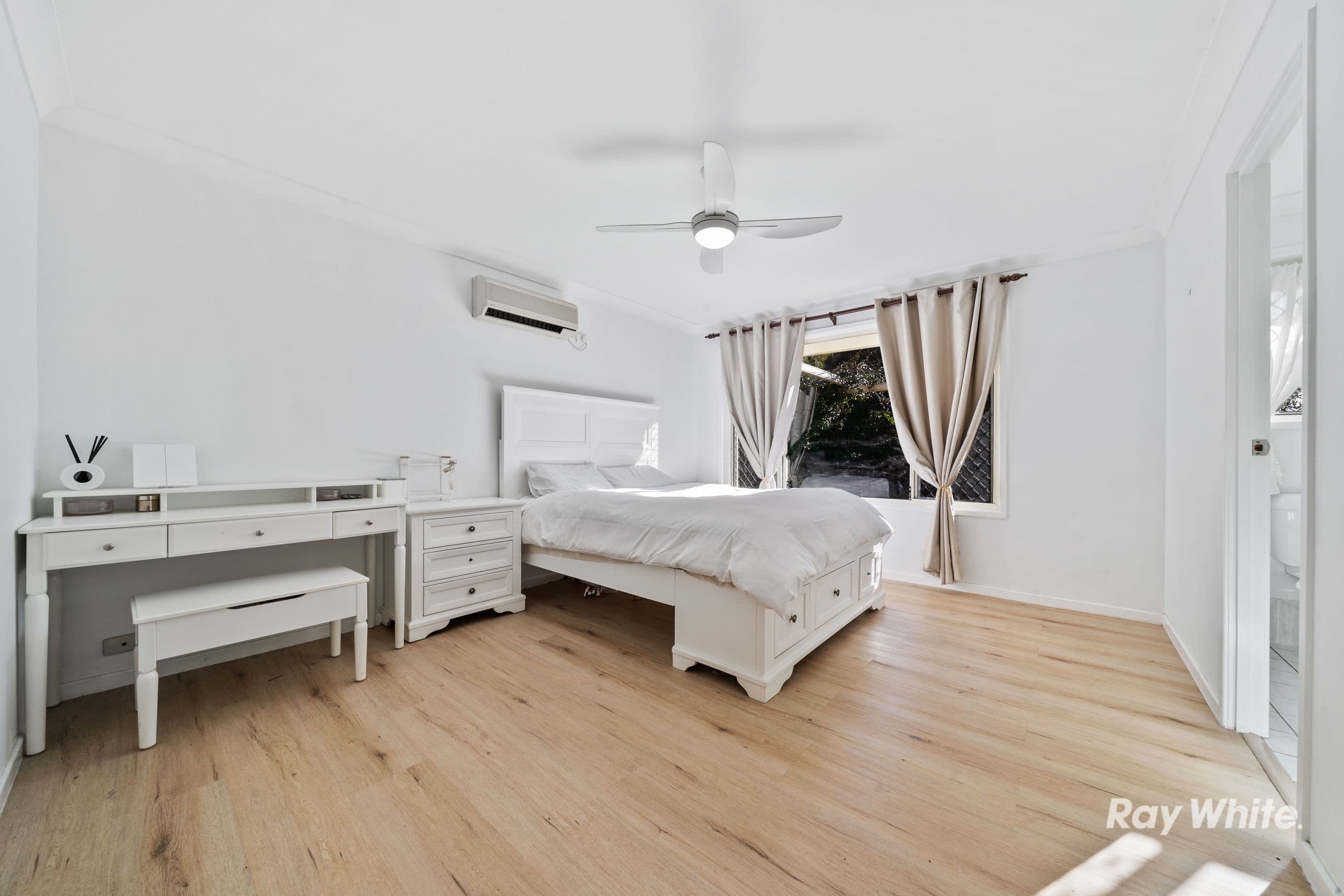 17 Fromelles Court, Regents Park QLD 4118, Regents Park - Thumbnail 8