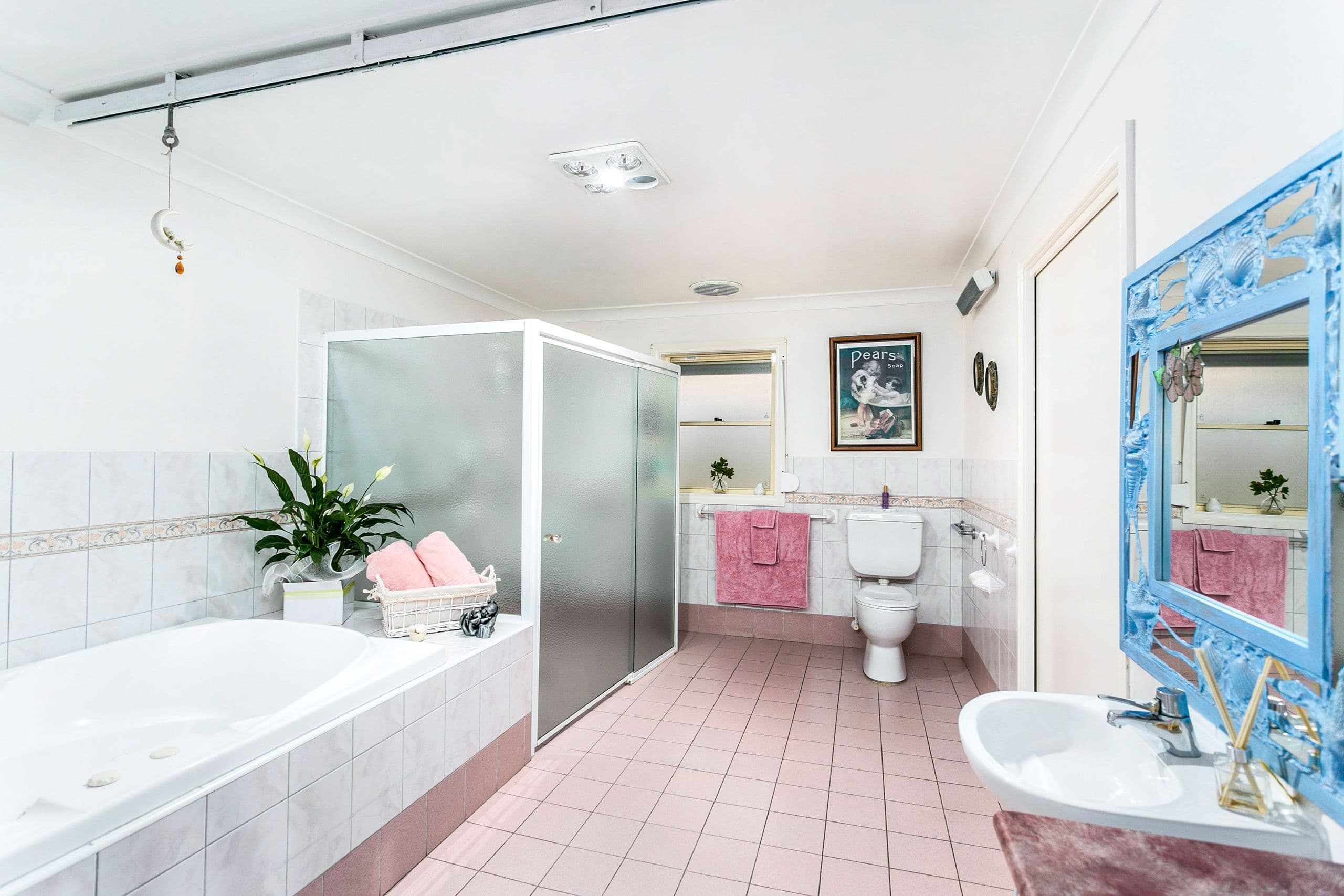33 The Esplanade, Oak Flats - Thumbnail 7
