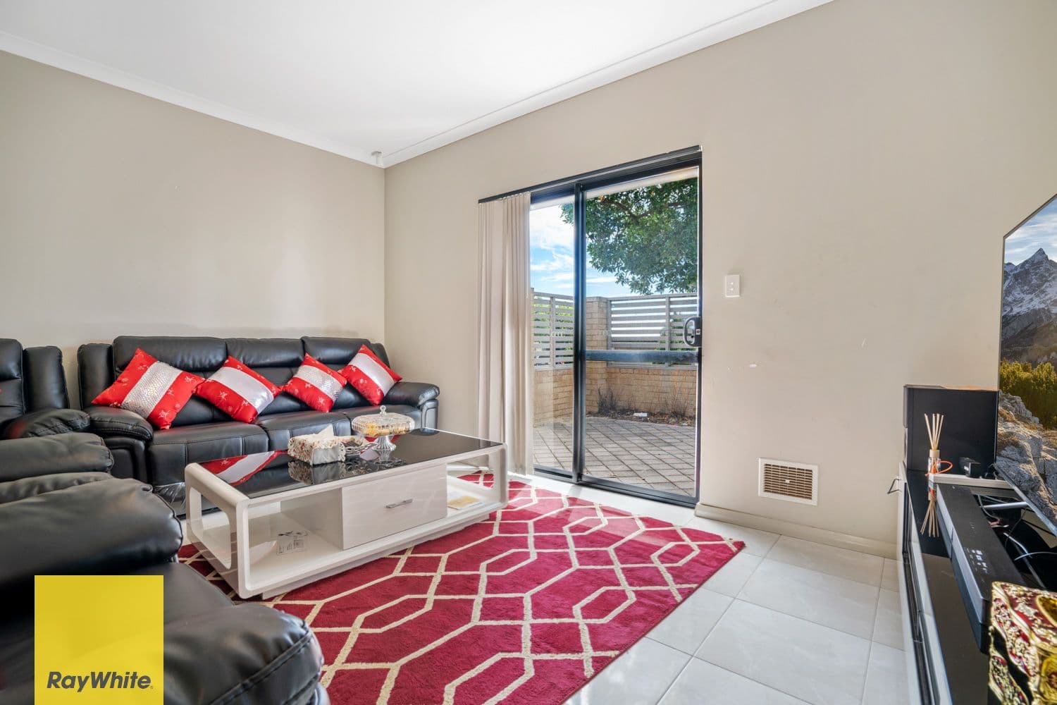 75A Eastdene Circle, Nollamara WA 6061, Nollamara - Thumbnail 3