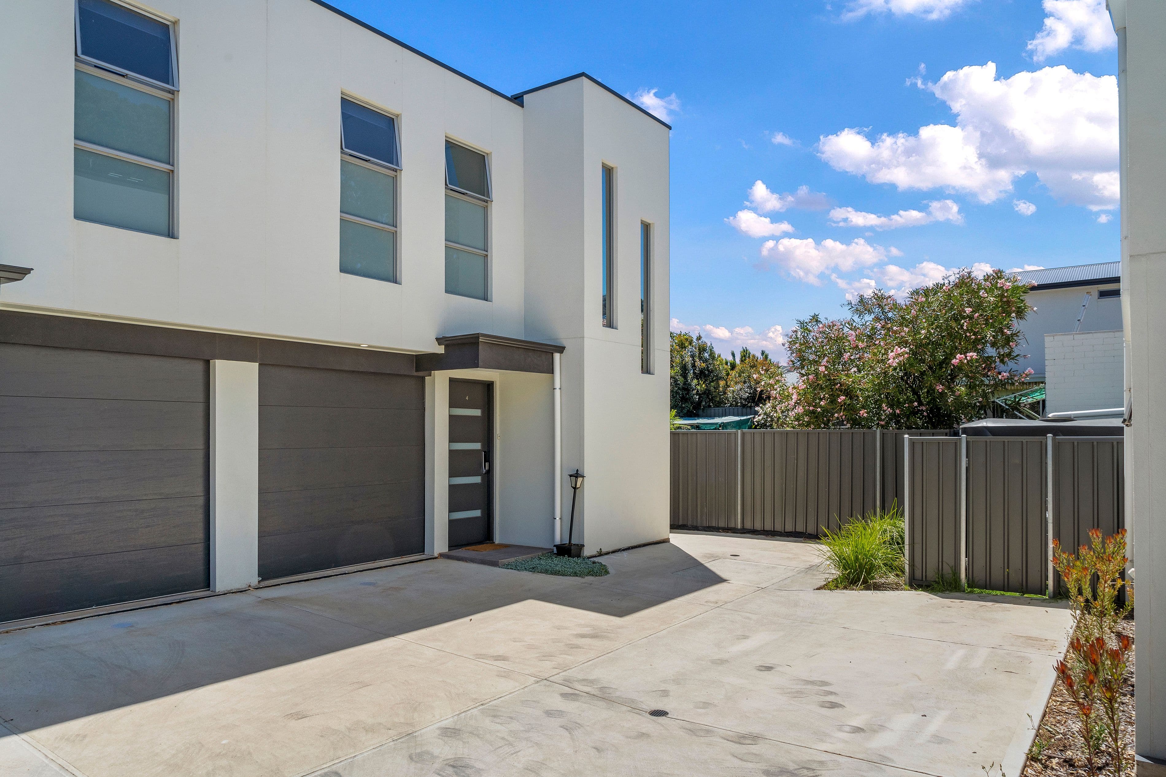 33 Malpas Street, Rostrevor SA 5073, Rostrevor - Image 1