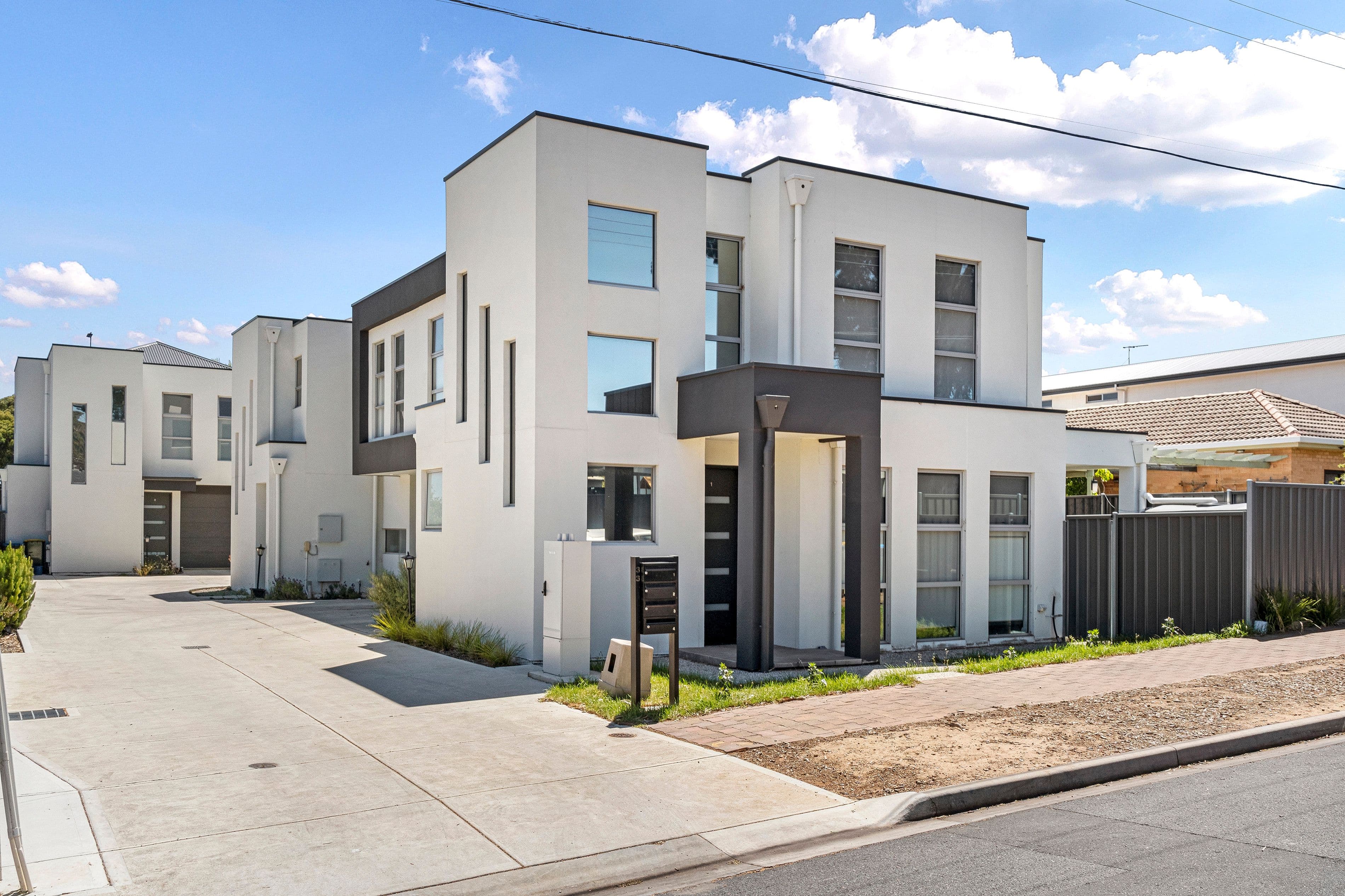 33 Malpas Street, Rostrevor SA 5073, Rostrevor - Thumbnail 2