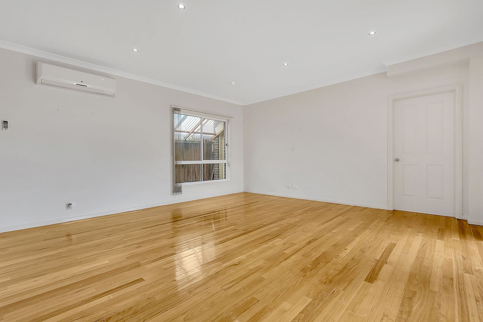 13 Northleigh Avenue, Craigieburn VIC 3064, Craigieburn - Thumbnail 4