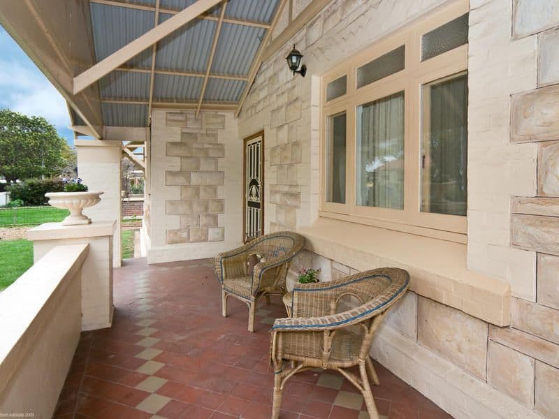 8 Fairmont Avenue, BLACK FOREST SA 5035, Black Forest - Thumbnail 2