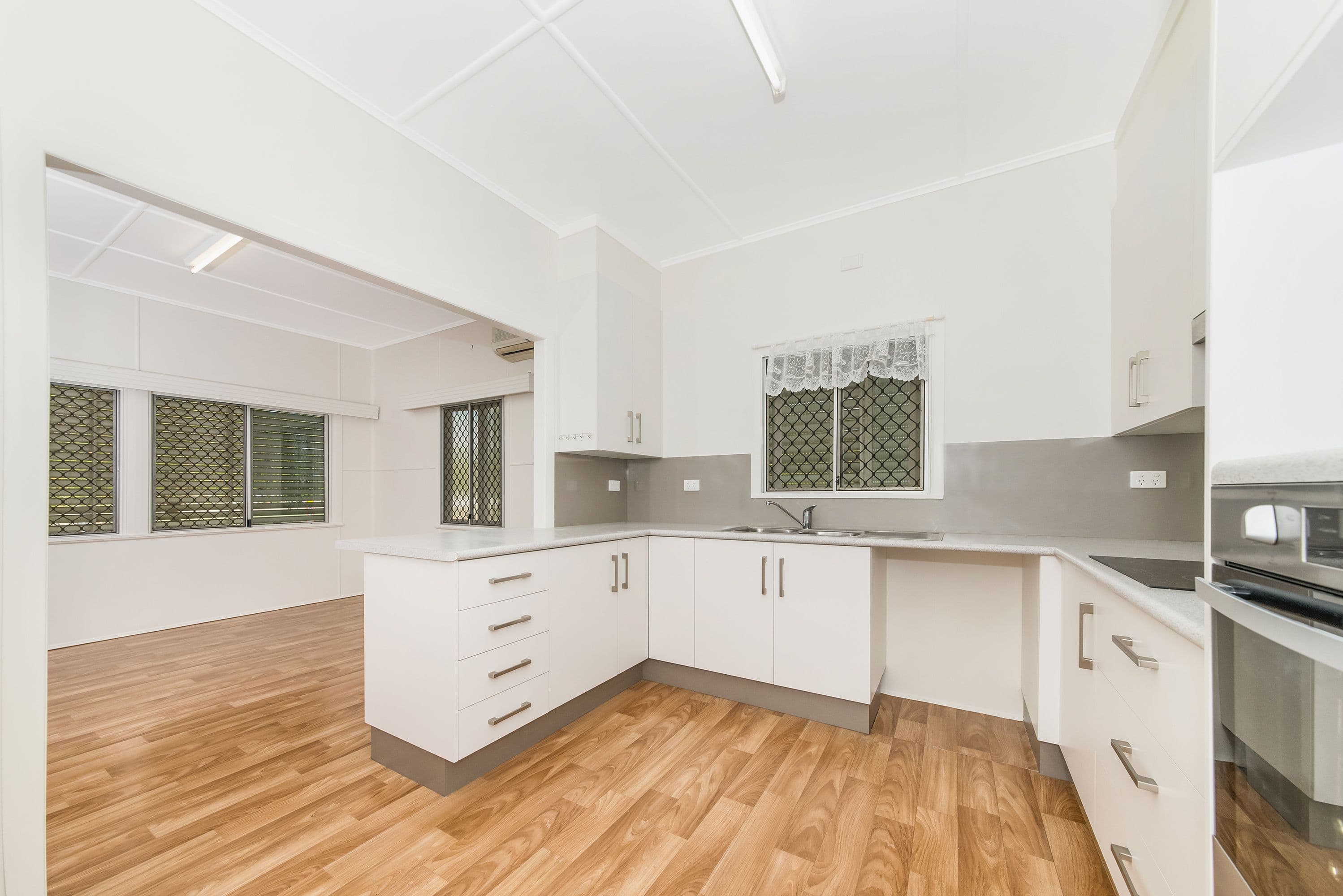 148 Corcoran Street, Currajong QLD 4812, Currajong - Thumbnail 2