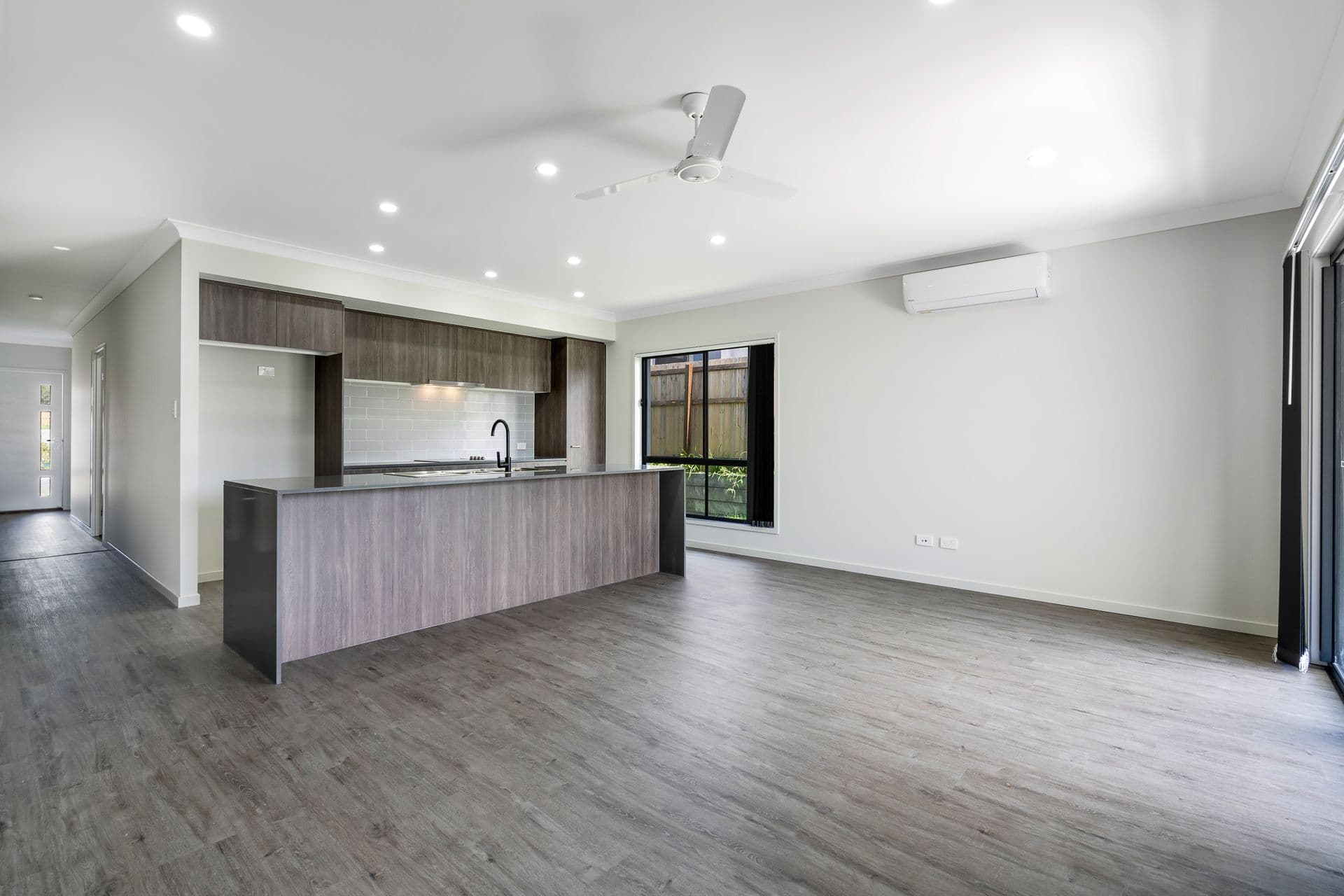 27 Angelsea Street, Greenbank QLD 4124, Greenbank - Thumbnail 3
