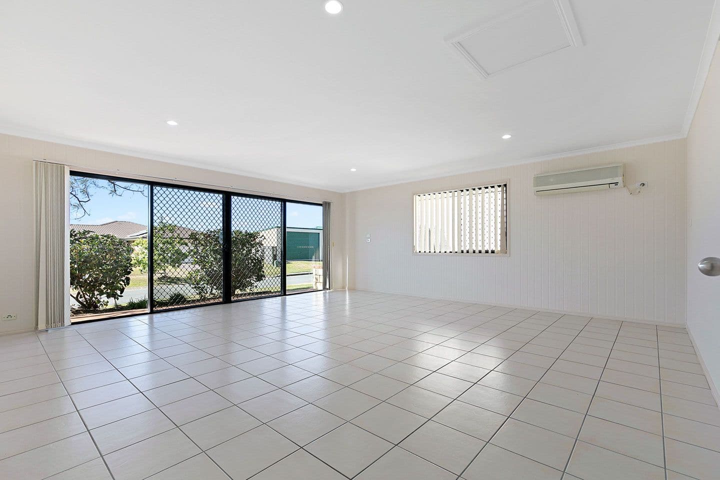 1 Abbey Court, Kawungan QLD 4655, Kawungan - Thumbnail 3
