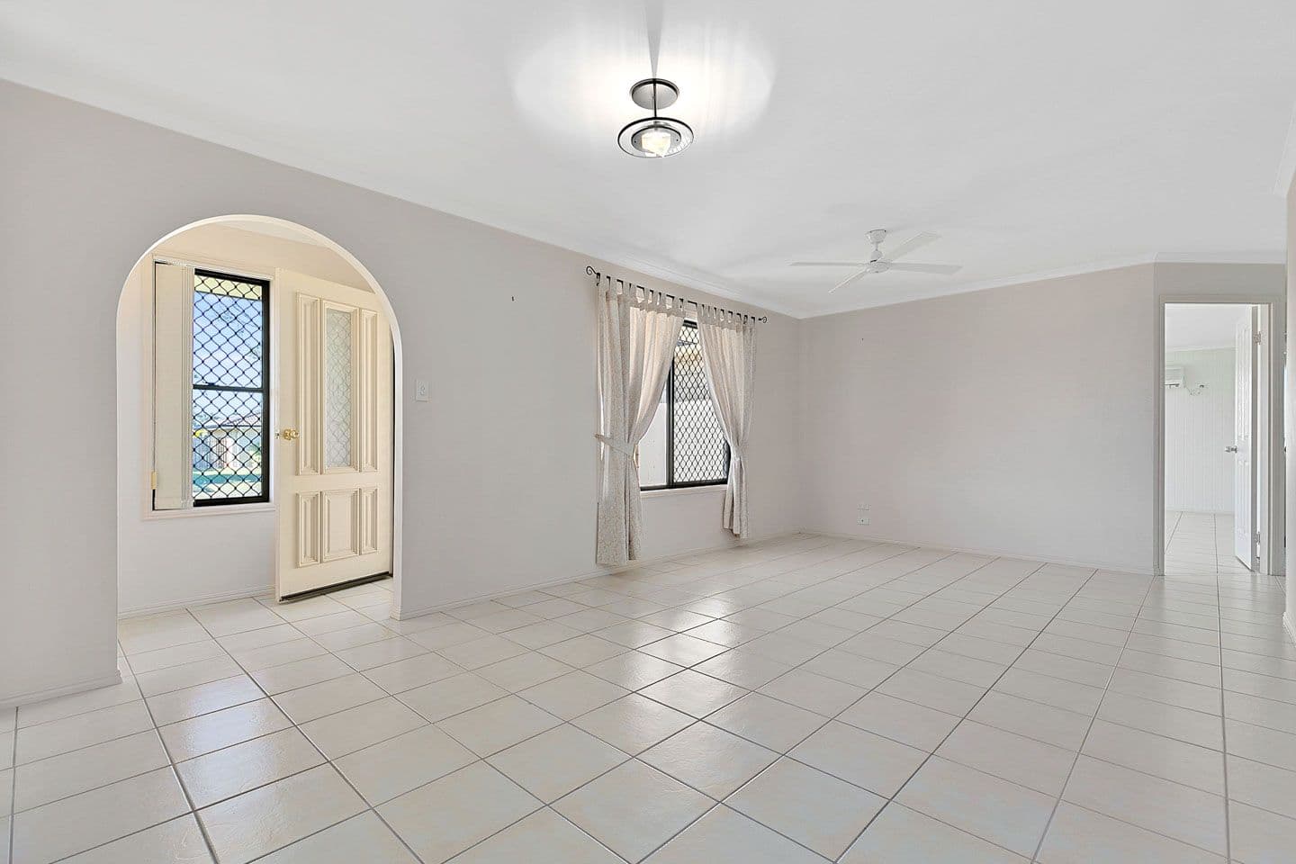 1 Abbey Court, Kawungan QLD 4655, Kawungan - Thumbnail 8