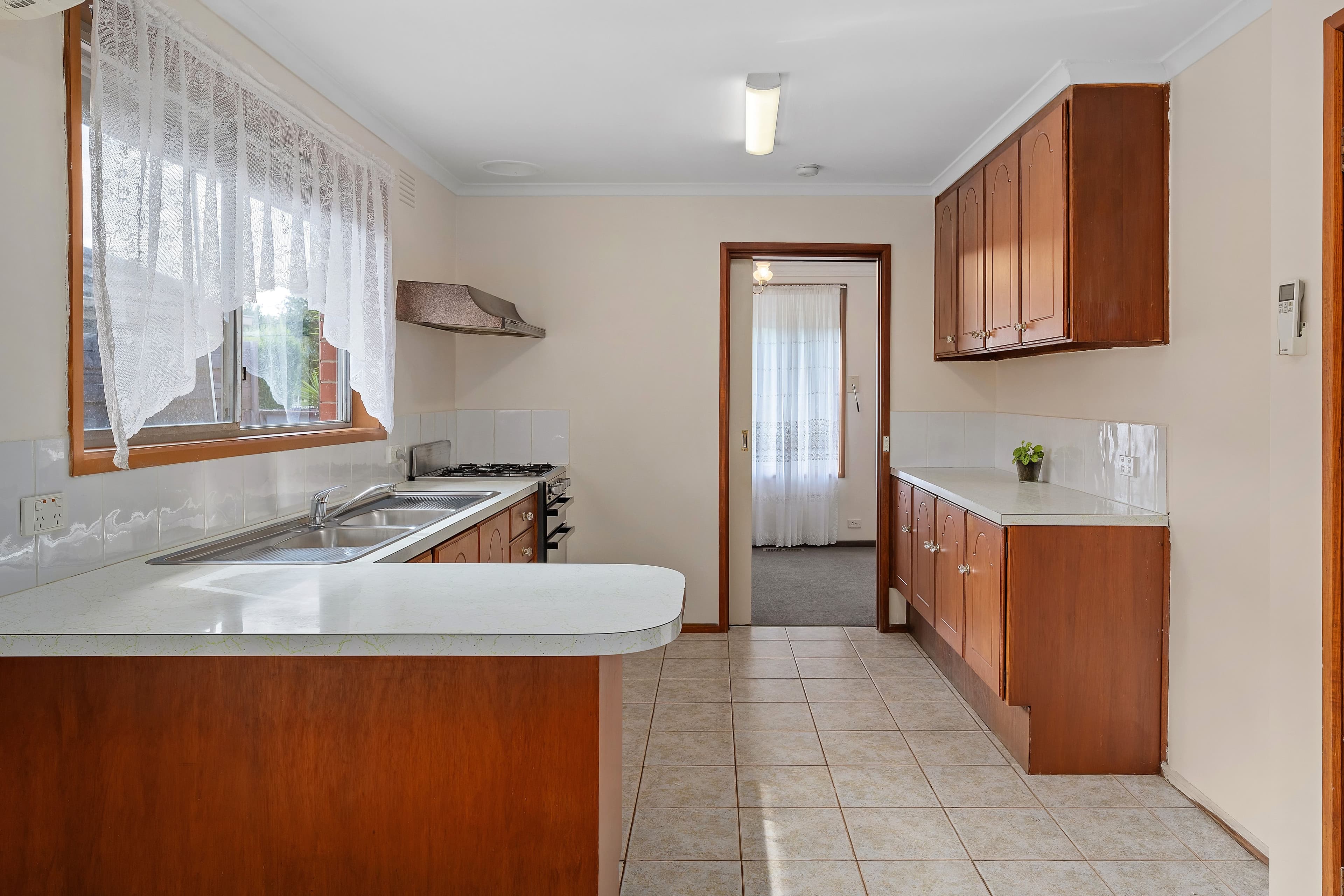 61 Kingsway Drive, Lalor VIC 3075, Lalor - Thumbnail 5