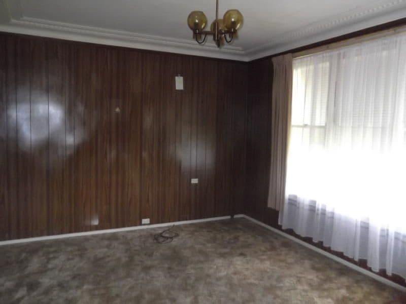 28 Templemore Street, YOUNG NSW 2594, Young - Thumbnail 2