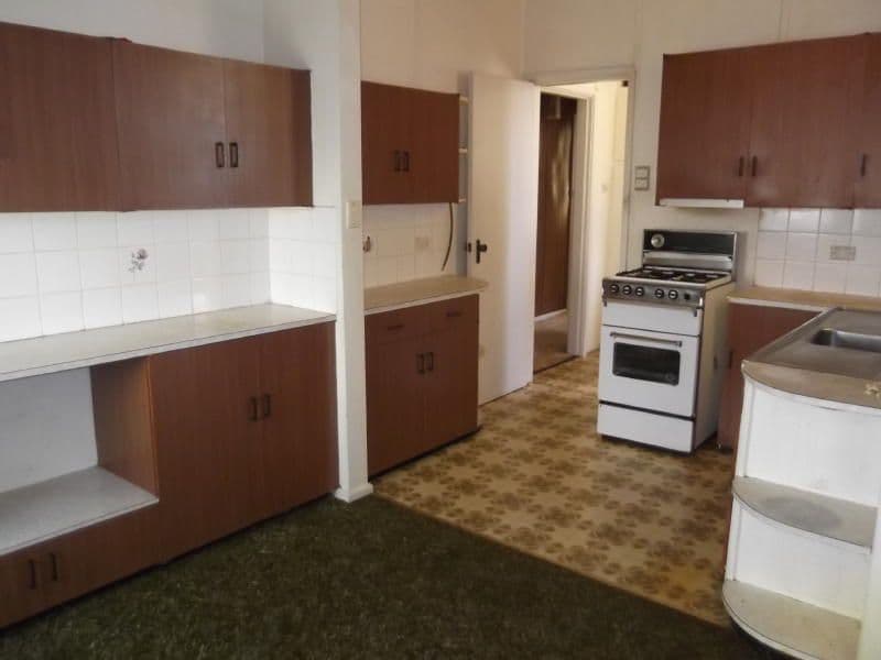 28 Templemore Street, YOUNG NSW 2594, Young - Thumbnail 3