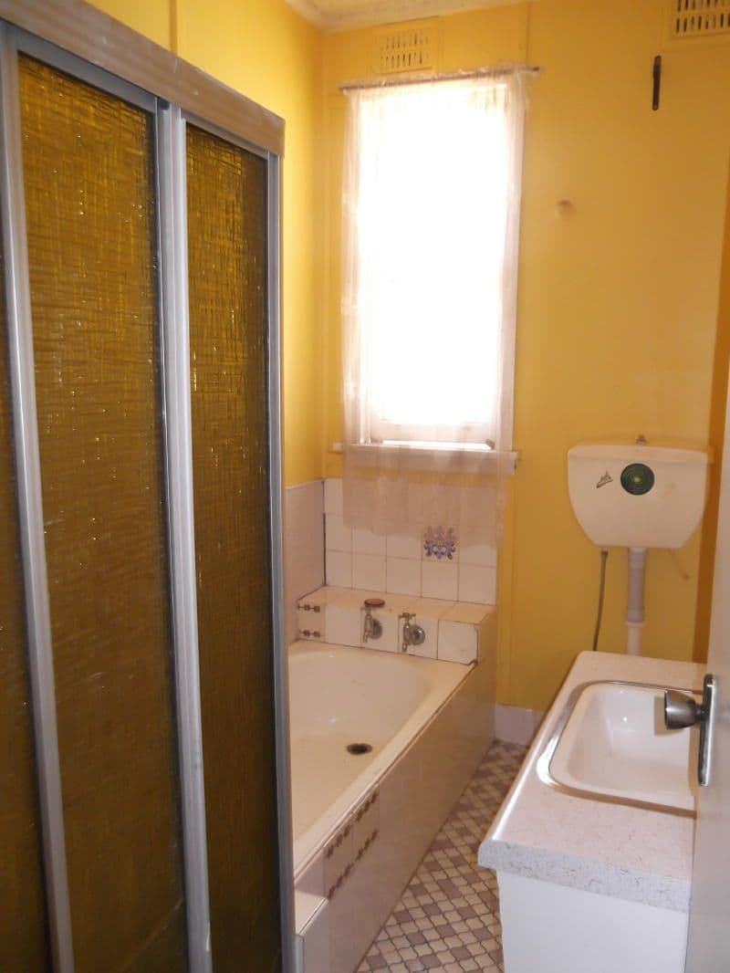 28 Templemore Street, YOUNG NSW 2594, Young - Thumbnail 5