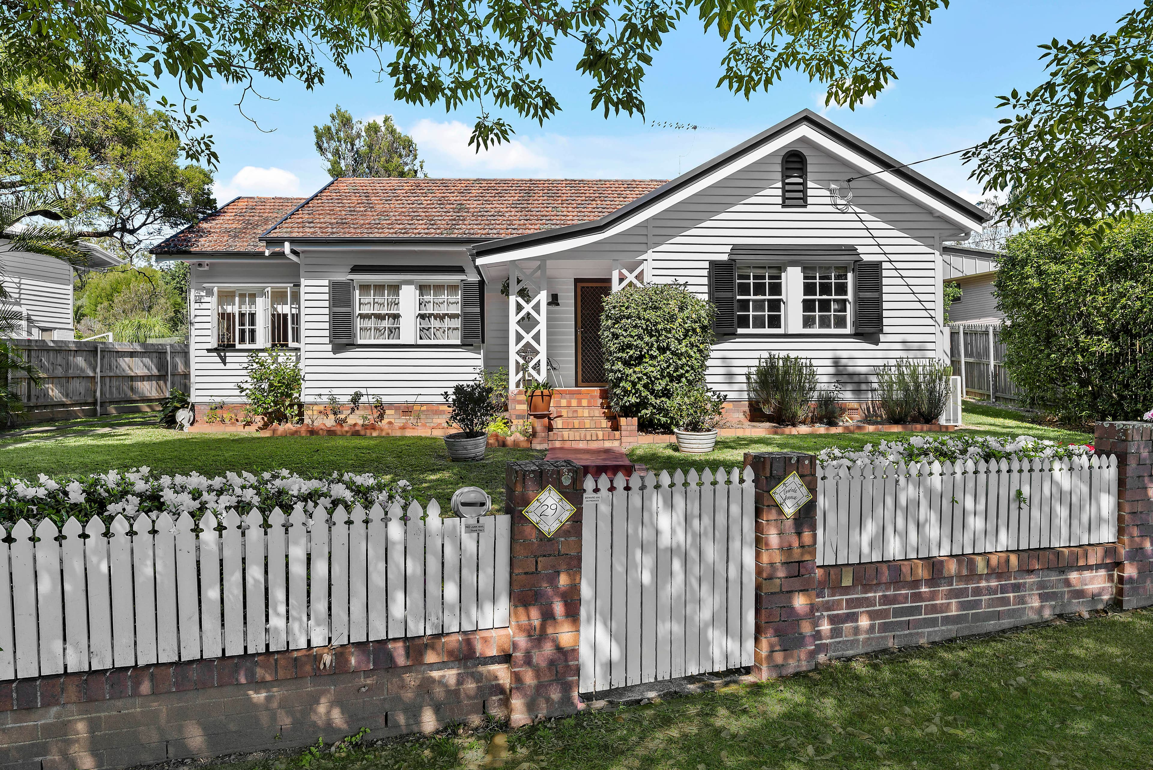 29 Vendale Avenue, Moorooka QLD 4105, Moorooka - Image 1