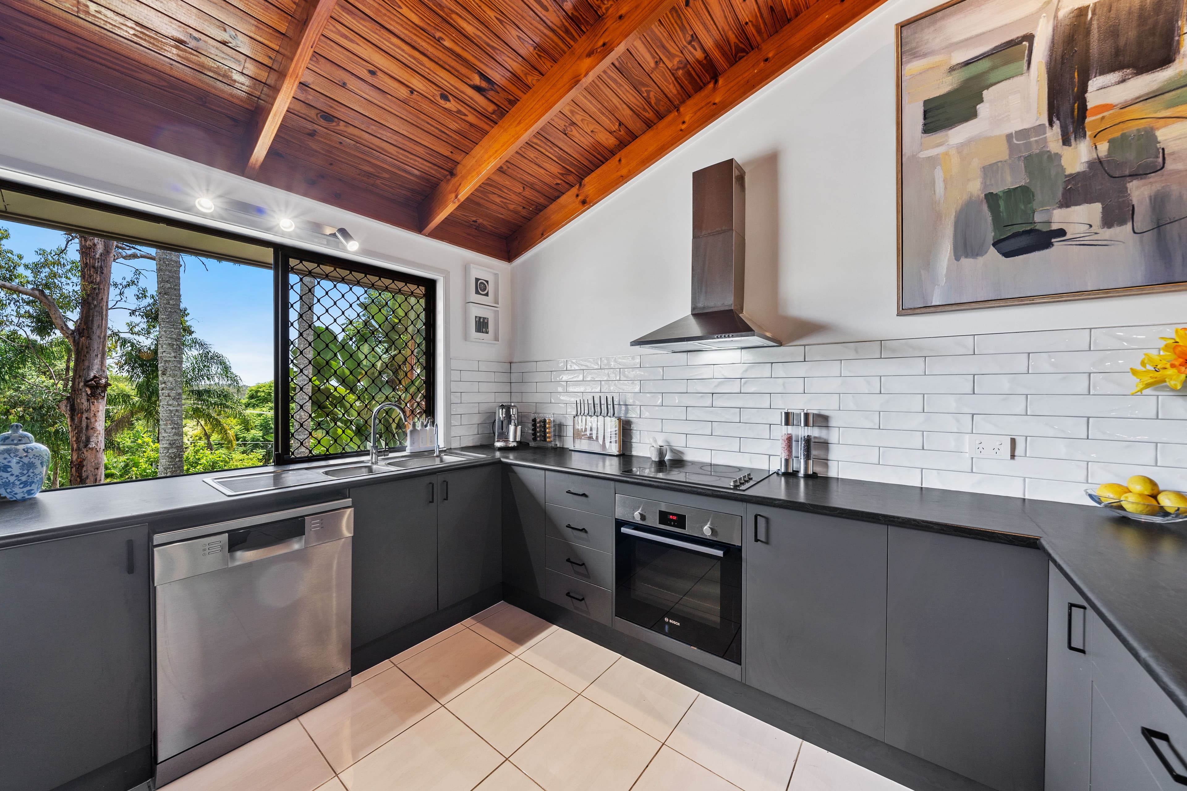 15 Amy Drive, Beenleigh QLD 4207, Beenleigh - Thumbnail 4
