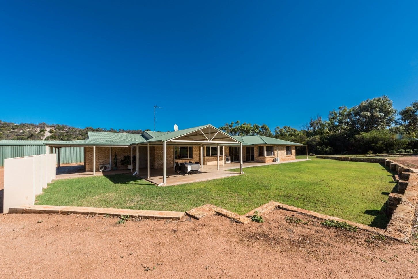 65 Brennand Road, Dongara WA 6525, Dongara - Thumbnail 4