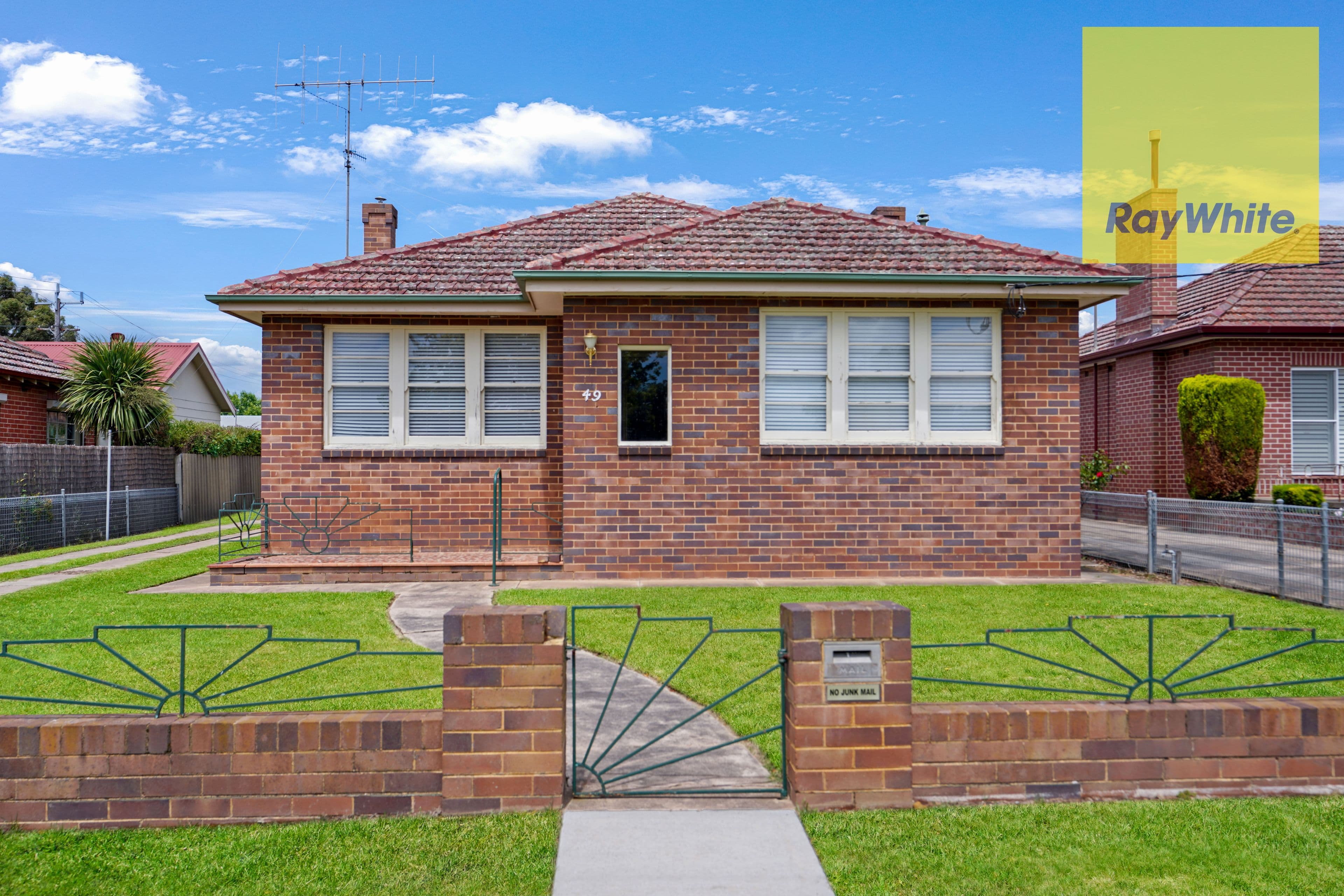 49 Belmore Street, Goulburn NSW 2580, Goulburn - Thumbnail 2